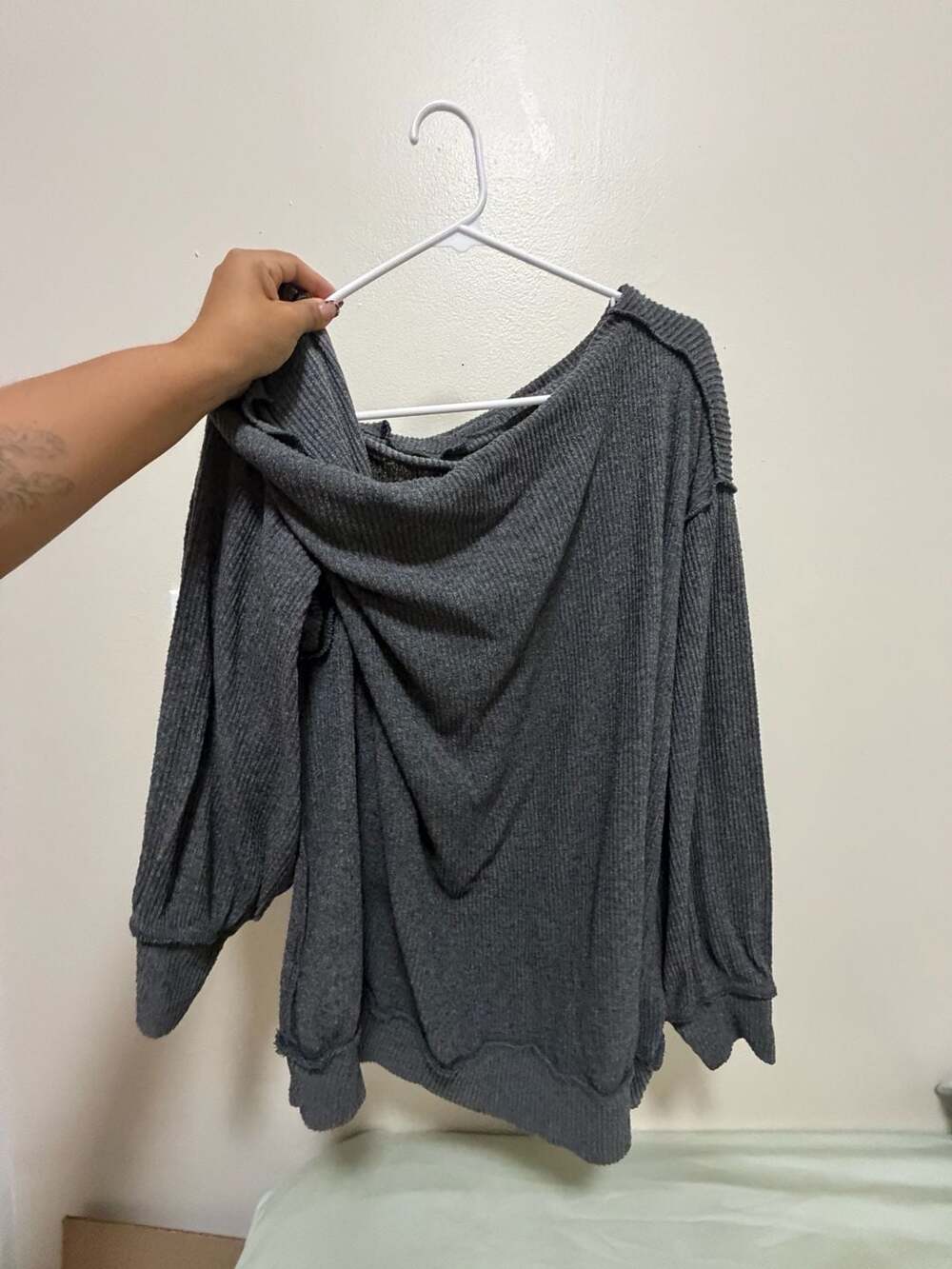 We The Free Worn Thru Pullover Size M Gray Thermal Slouchy Top